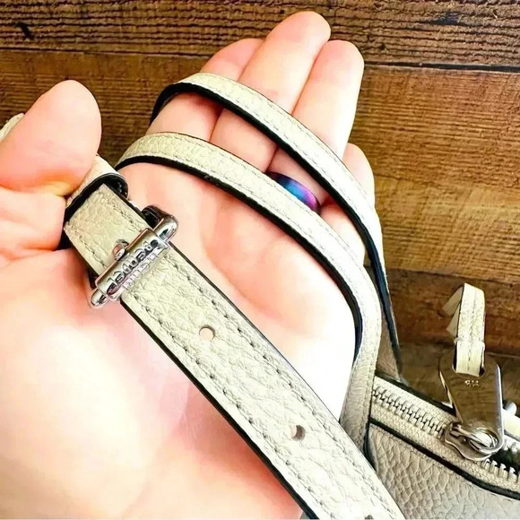 Henri Bendel Rare Pebbled Leather Crossbody/Satchel - Picture 12 of 12